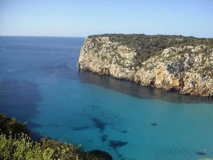 angeltourenmenorca.de Bootstouren auf Cala Porter Menorca