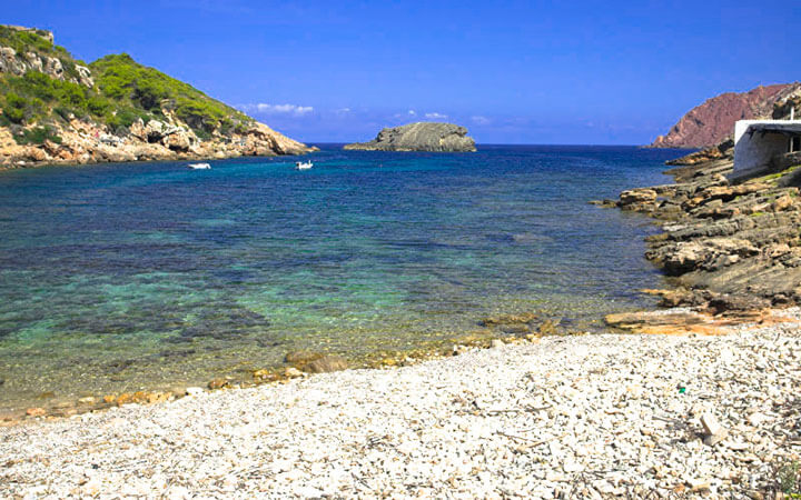 angeltourenmenorca.de Bootstouren auf Cala Fontanelles Menorca